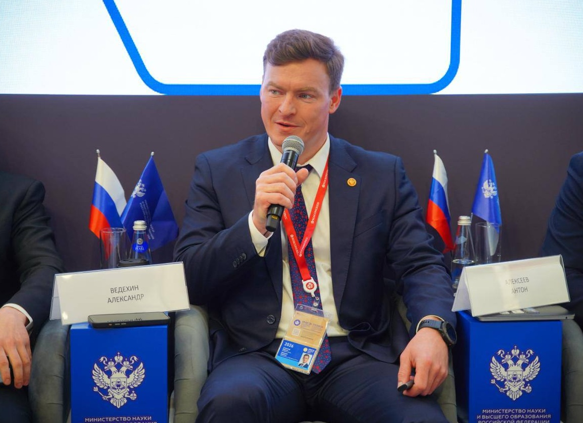 Индустрия Кадров: кадровые решения для бизнеса и стабильная работа для соискателей